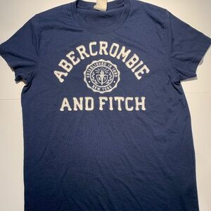 Abercrombie & Fitch Graphic Short Sleeve